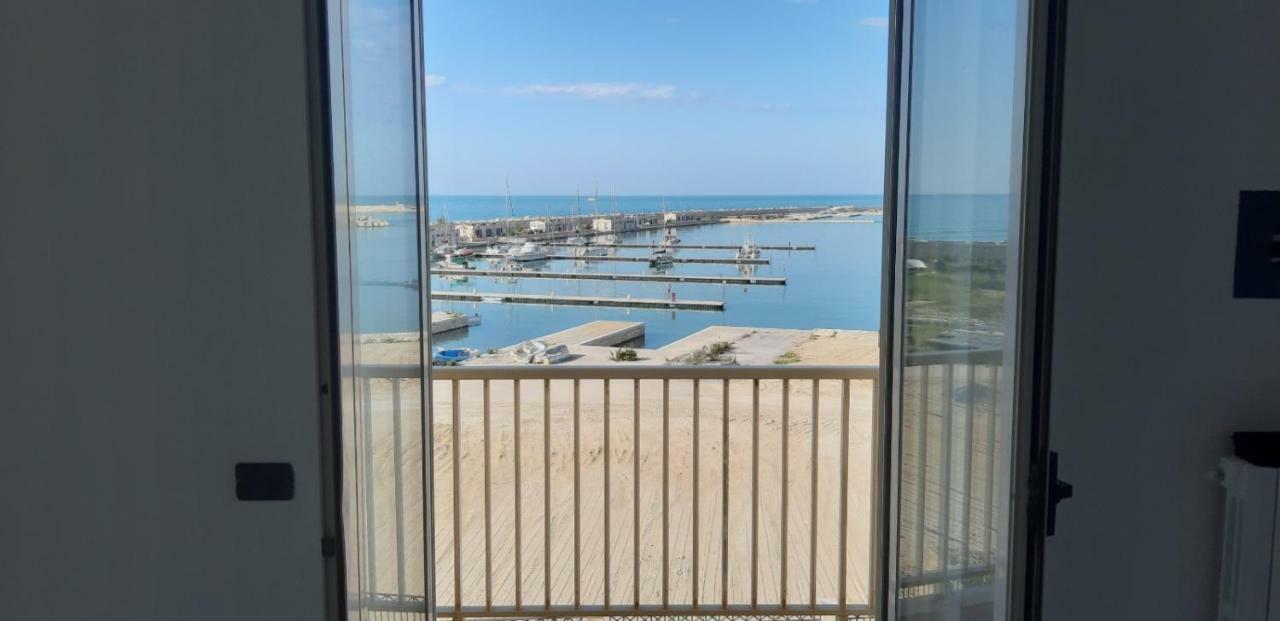 ヴィエステCasa Azzurro Di Mareアパートメント エクステリア 写真