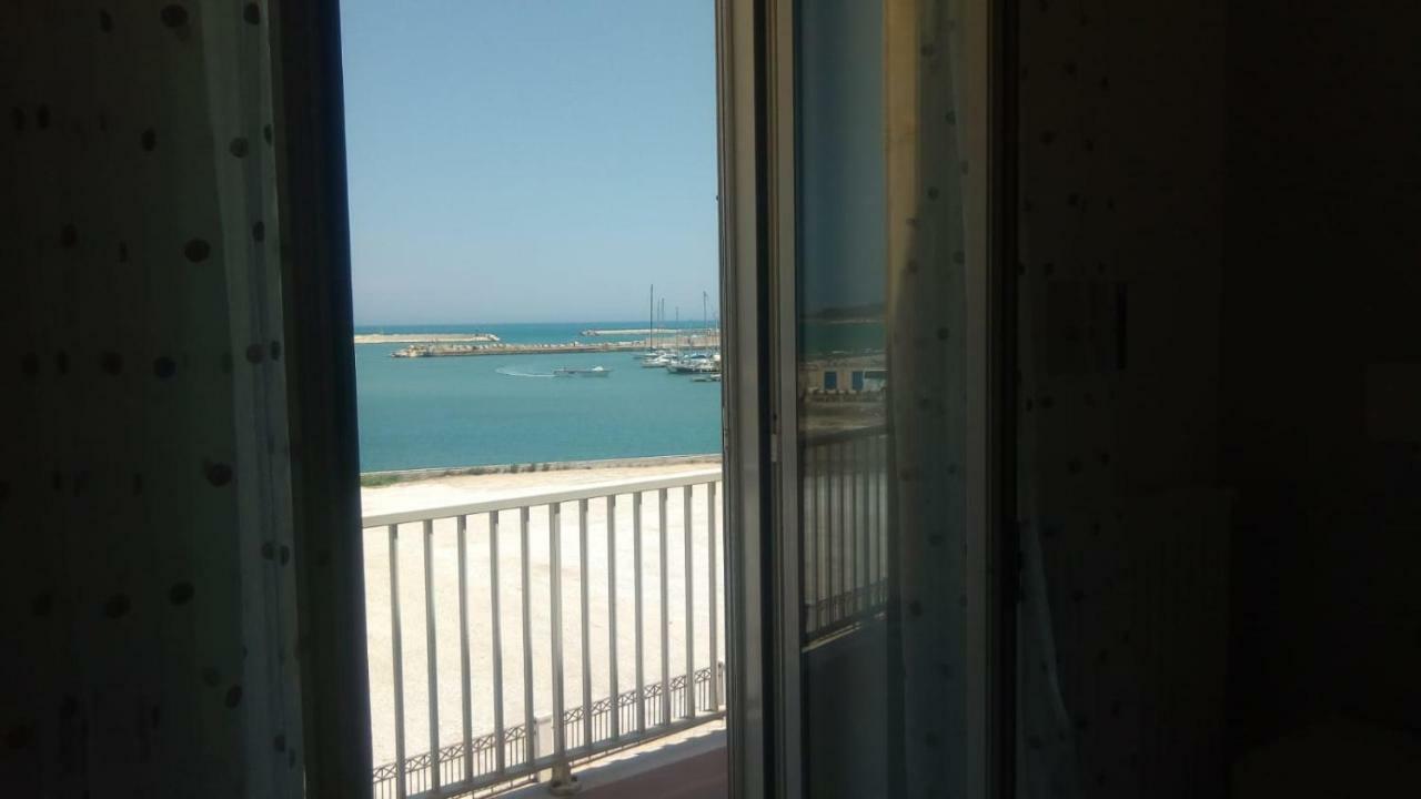 ヴィエステCasa Azzurro Di Mareアパートメント エクステリア 写真